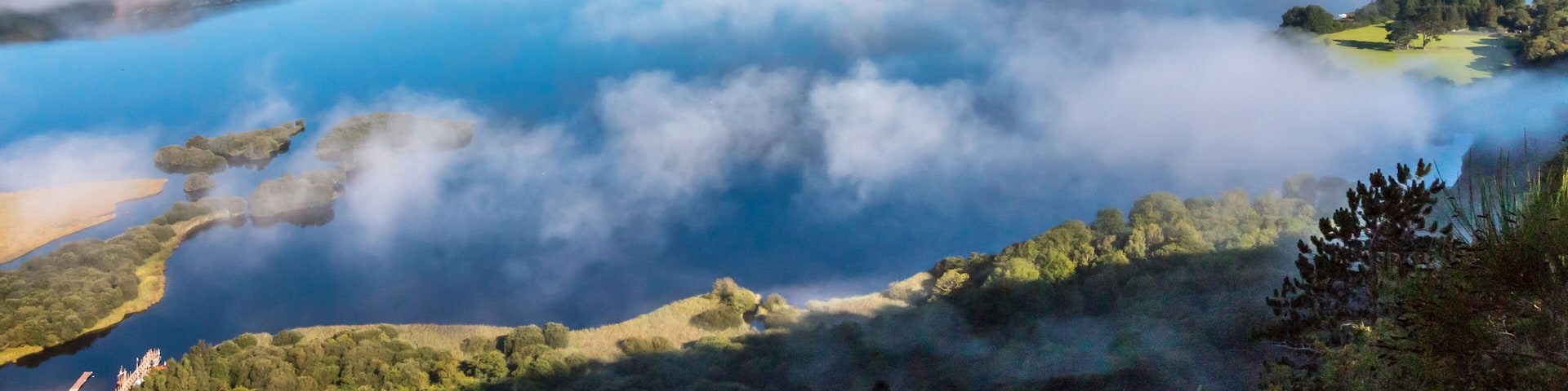 View from Surprise View near Derwentwater, Shutterstock ID 321811955, Purchase Order: SP-1896 , Order Number: SP-1896 Go Guides, Client/Licensee: Hotels.com, Other: Supattra Laoreiam