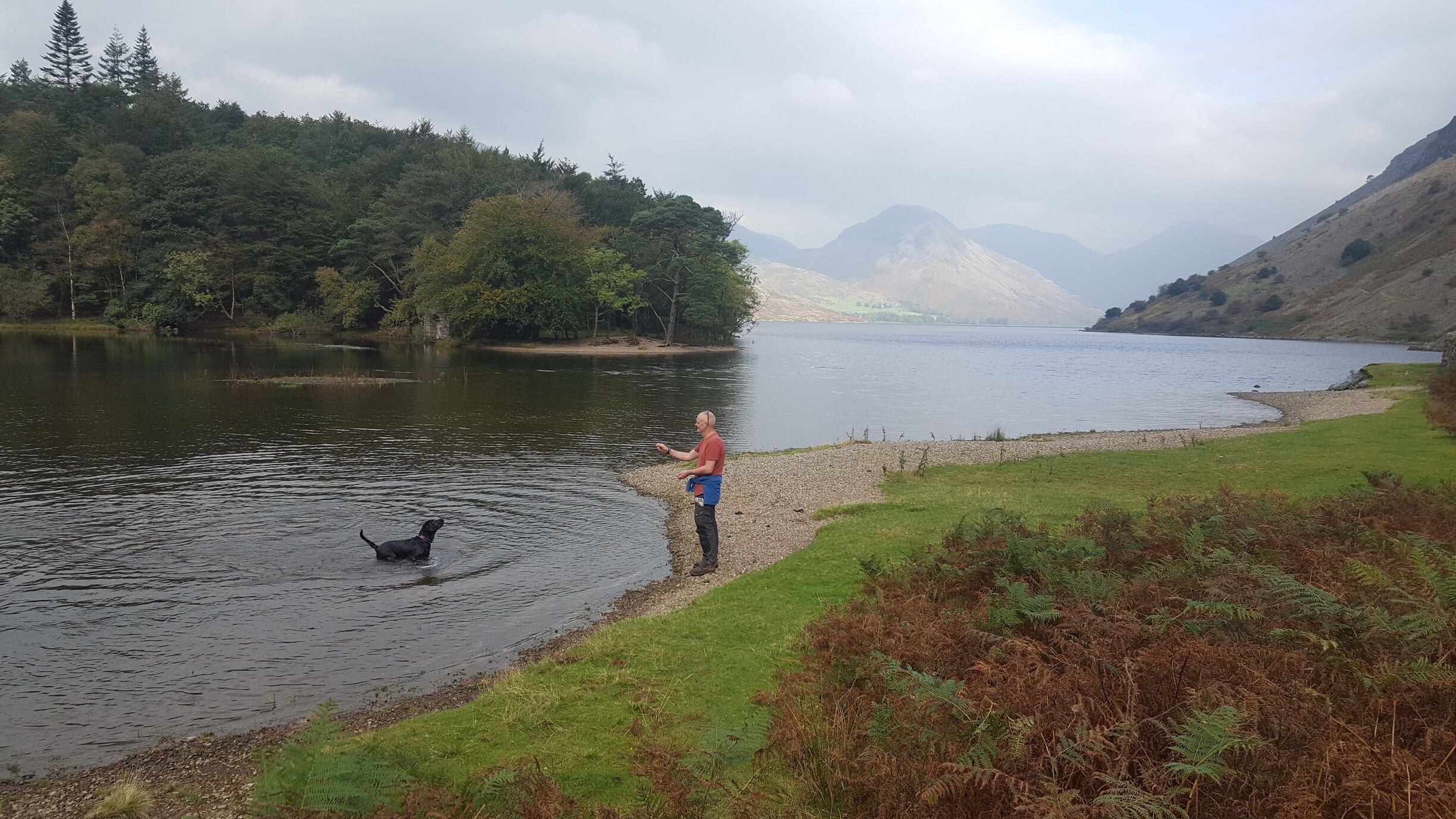 Wast Water on a glorious late September day. We walked here from nearby Santon Bridge, about 3 mile way. This is the bottom end of the lake, near Nether Wasdale. 