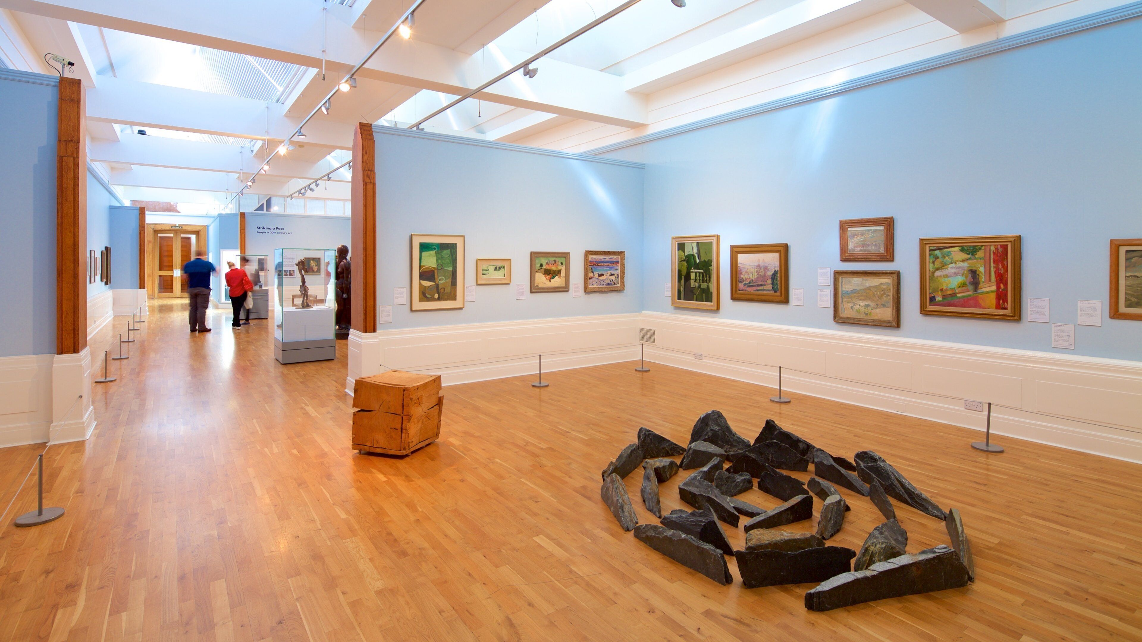 Graves Art Gallery inclusief interieur en kunst