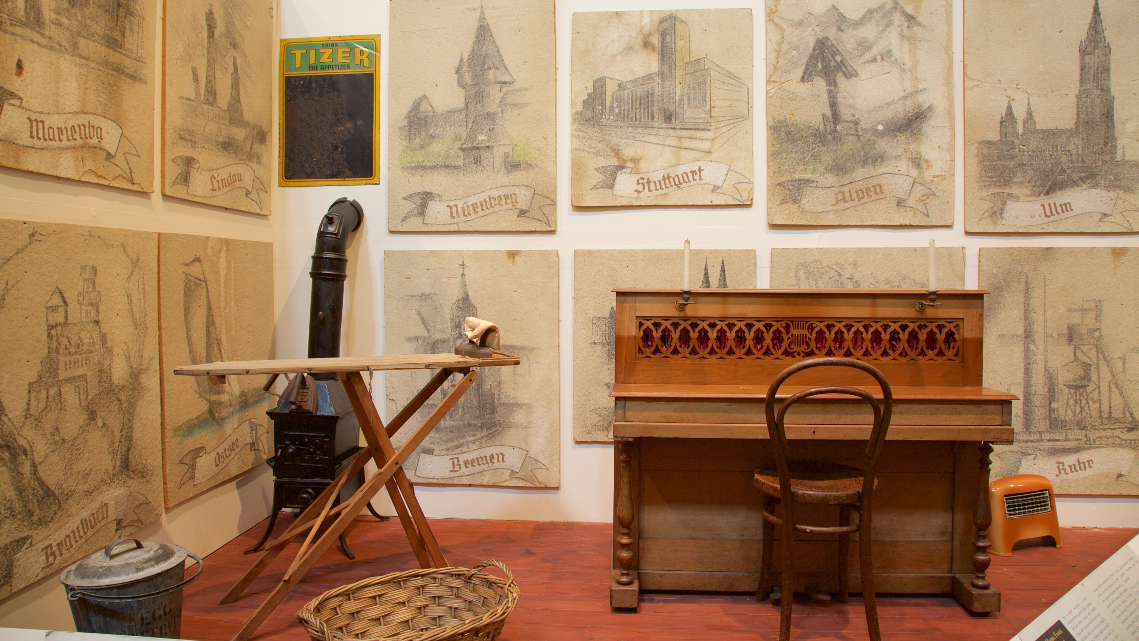 Smith Art Gallery and Museum og byder på interiør