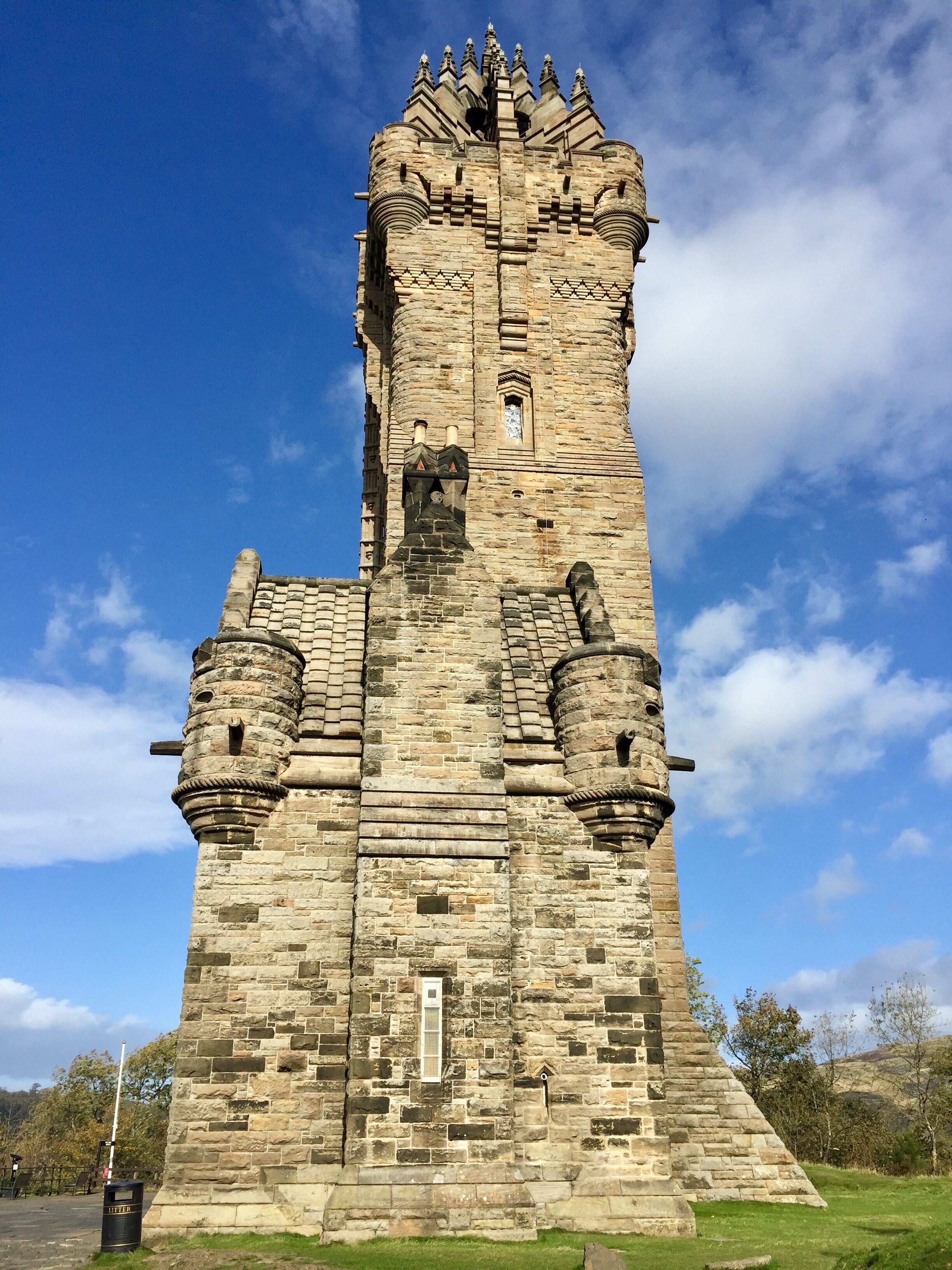 A must stop.  This place was fantastic! Walk to the top if you can.  It can be very windy but really cool.