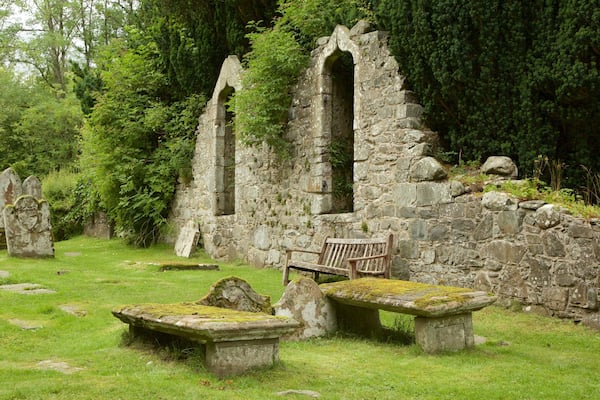 Ăglise Balquhidder mettant en vedette parc et patrimoine historique