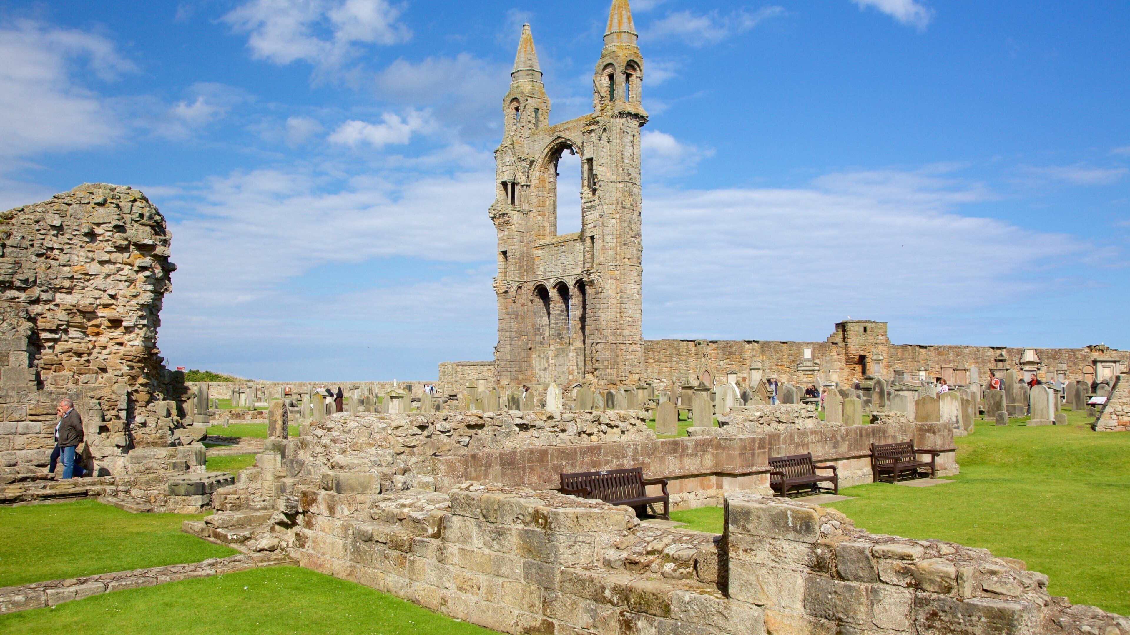 St. Andrew's Cathedral Tours - Book Now | Expedia