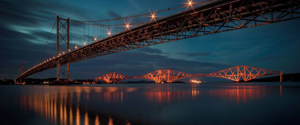 #BVSBlue
Blue hour at the stunning Forth Bridge.
