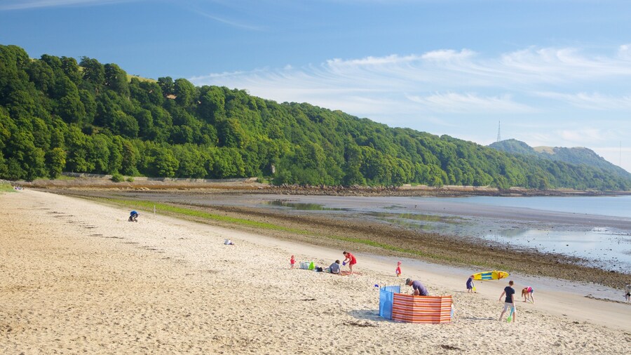 Playa de Silver Sands que incluye una playa de arena
