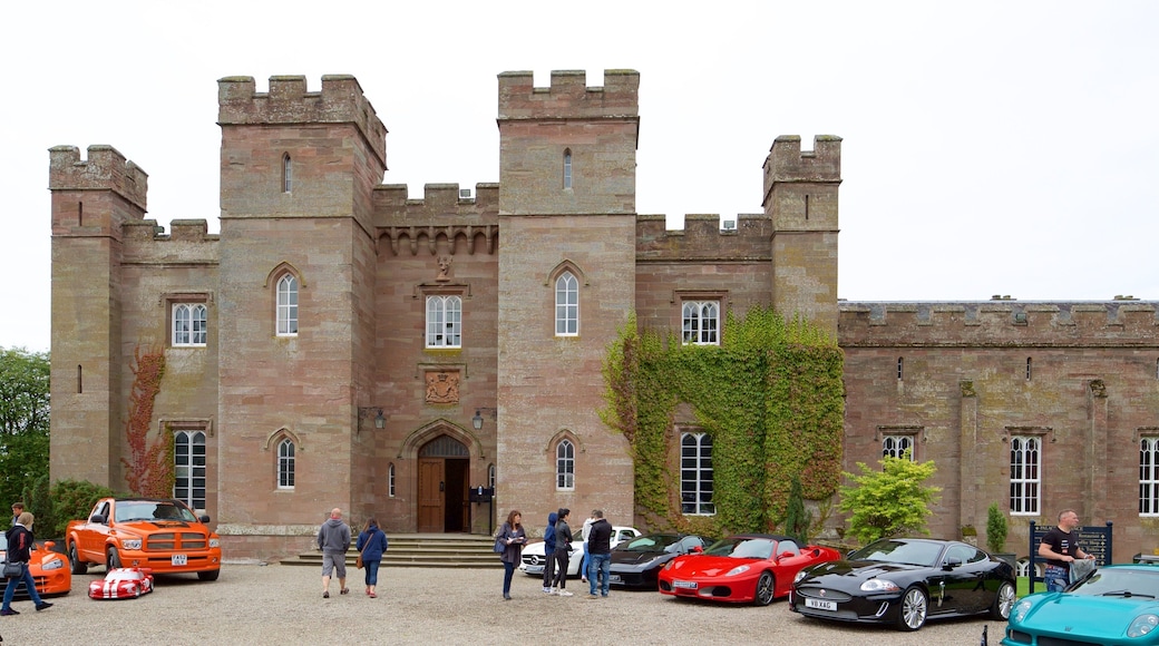Scone Palace mostrando patrimonio de arquitectura, castillo o palacio y elementos del patrimonio