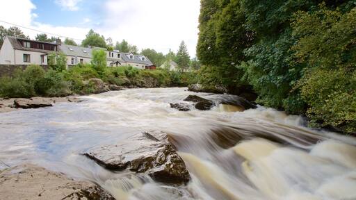 Falls of Dochart das einen Stromschnellen