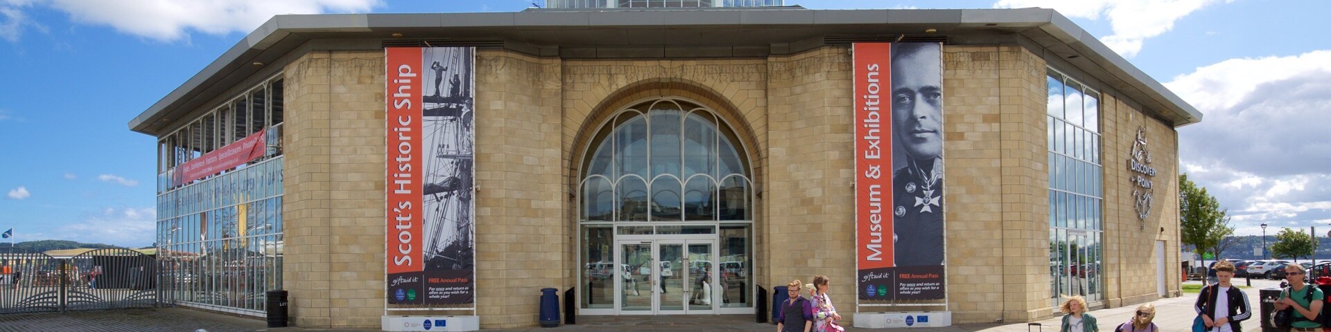 ๋์ค์ปค๋ฒ๋ฆฌ ํฌ์ธํธ ์ ๋ณด์ฌ์ฃผ๋ ๊ฑฐ๋ฆฌ ํ๊ฒฝ ๋ฟ๋ง ์๋๋ผ ๋๊ท๋ชจ ์ฌ๋๋ค