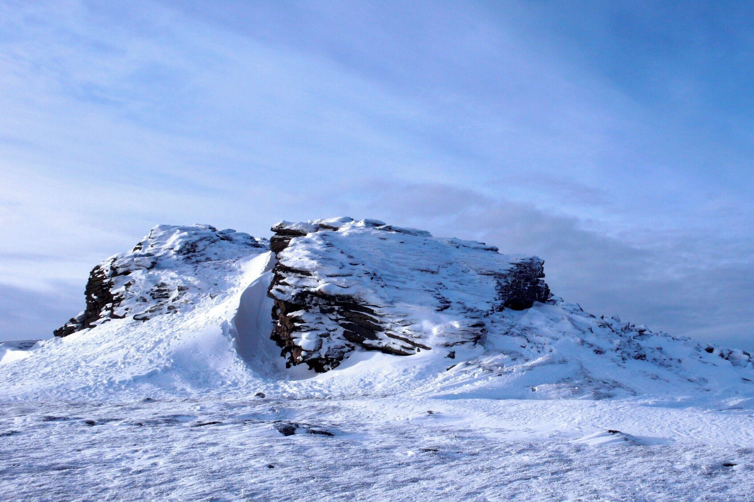 Feeling #blue at the top of Ben Rinnes, Scottish winter.