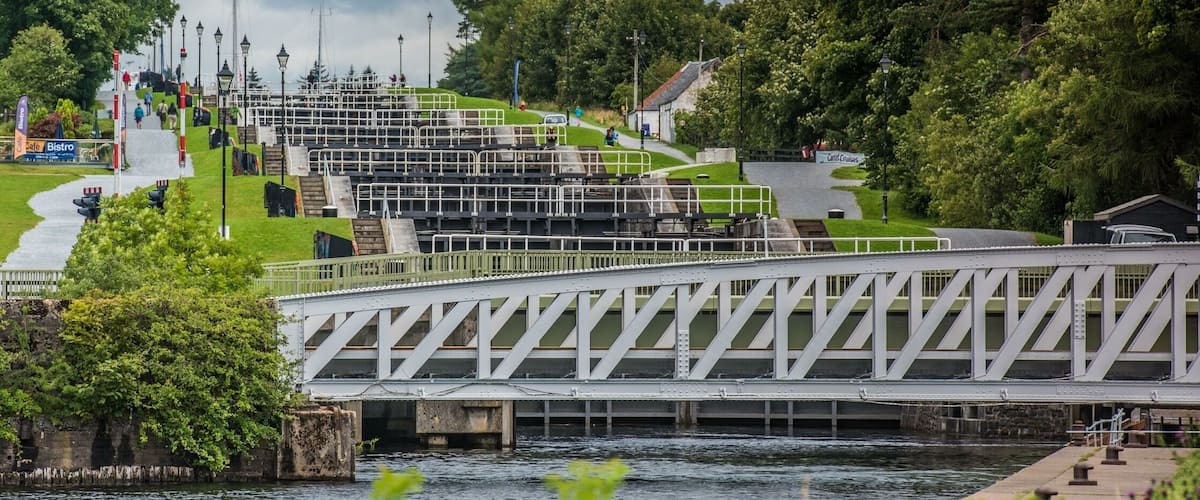 Now almost 200 years old, Neptunes Staircase is designed to lift or drop boats almost 20 metres in a series of 8 locks taking about 90 mins for the full cycle to take place. It's a small but worthwhile detour whilst travelling through Fort William to see it in operation.