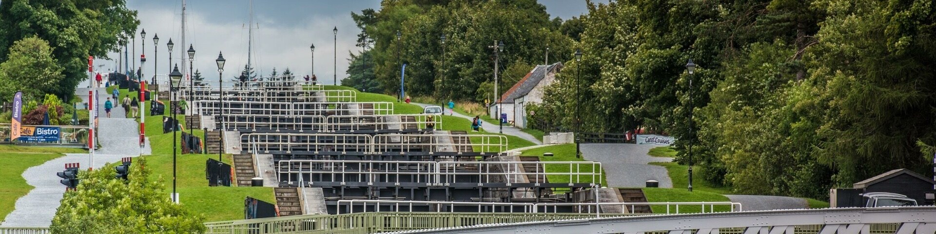 Now almost 200 years old, Neptunes Staircase is designed to lift or drop boats almost 20 metres in a series of 8 locks taking about 90 mins for the full cycle to take place. It's a small but worthwhile detour whilst travelling through Fort William to see it in operation.