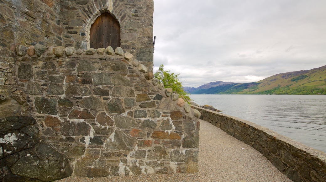 Eilean Donan Castle fasiliteter samt historisk arkitektur, innsjø og kulturarv