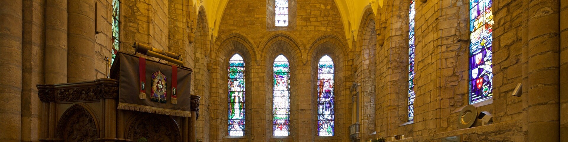 Dornoch Cathedral showing heritage architecture, a church or cathedral and interior views