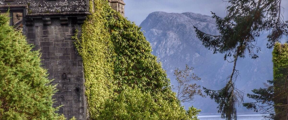 Everything about this location said "Scotland" to me. Castle ruins, moody sky, mountains, ocean, greenery. This whole section of the Isle Of Skye left me speechless.