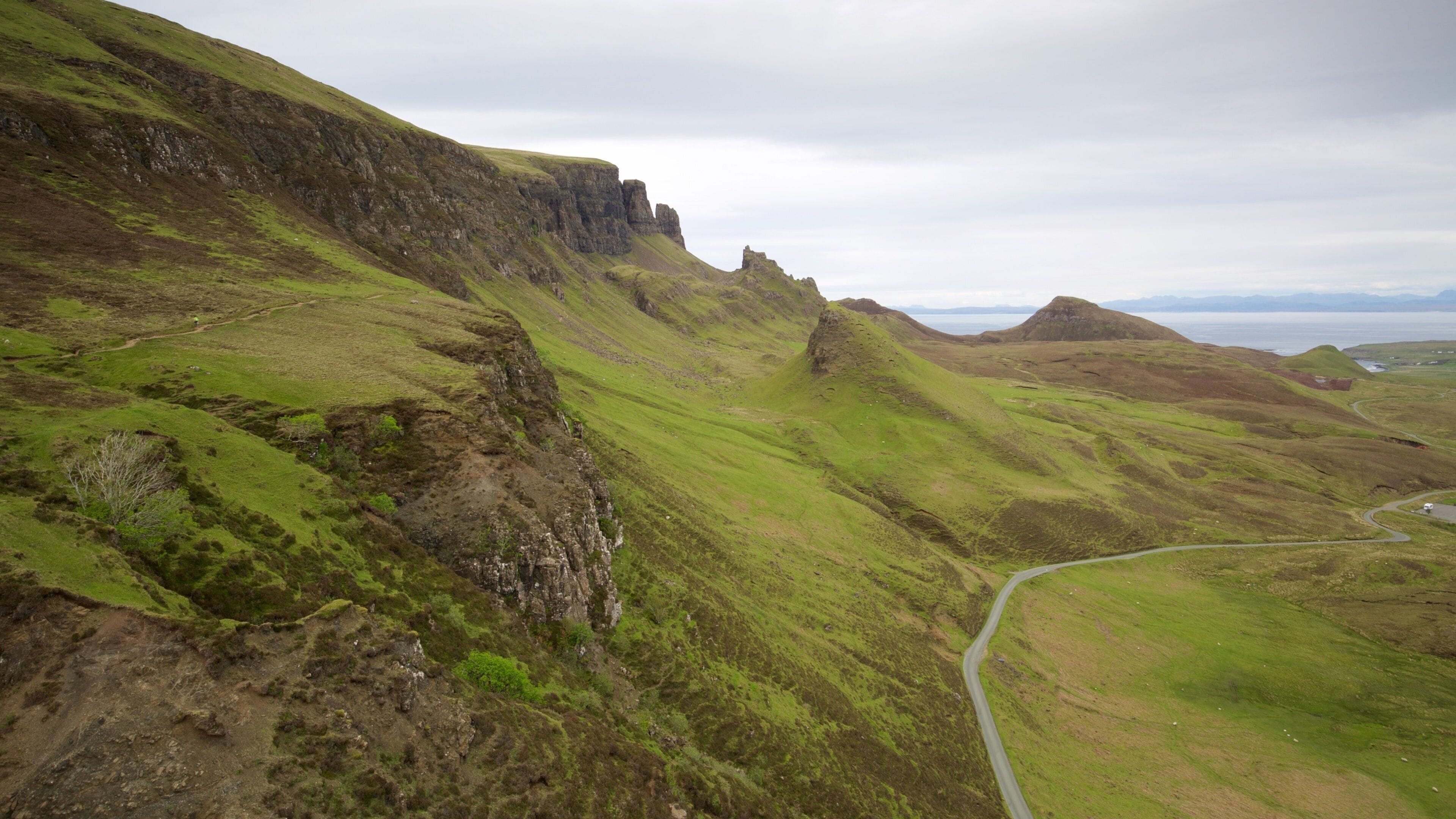 Quiraing featuring mountains and tranquil scenes