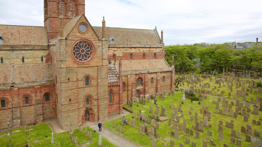 St. Magnus Cathedral que incluye arquitectura patrimonial, elementos patrimoniales y un cementerio