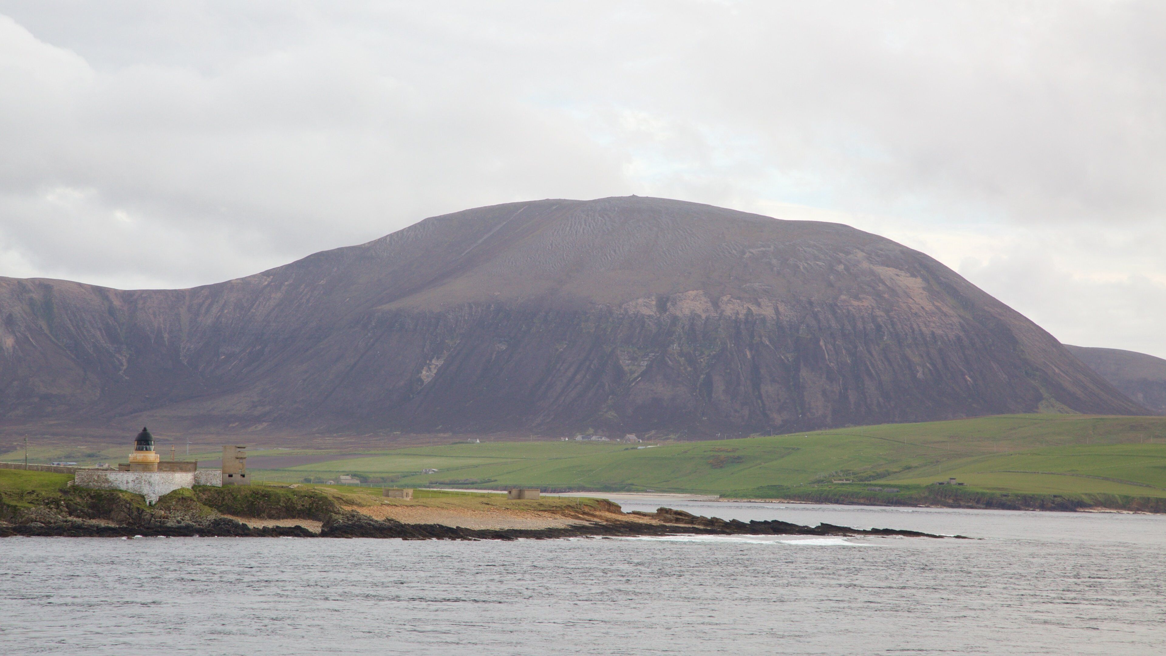 Ward Hill showing general coastal views, mountains and tranquil scenes