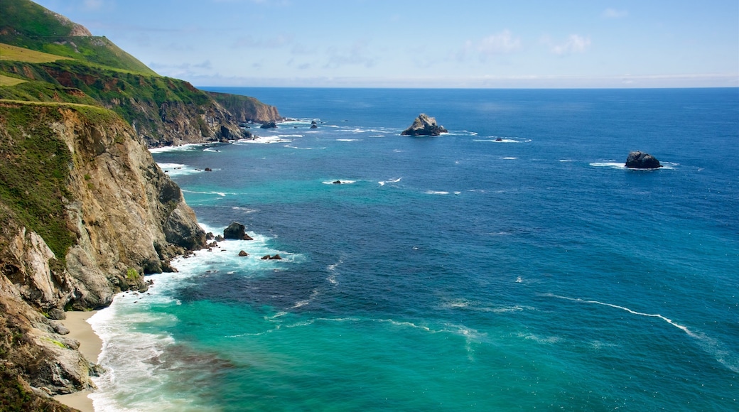 Bixby Bridge featuring maisemat, yleiset rantanÀkymÀt ja kallioinen rannikko