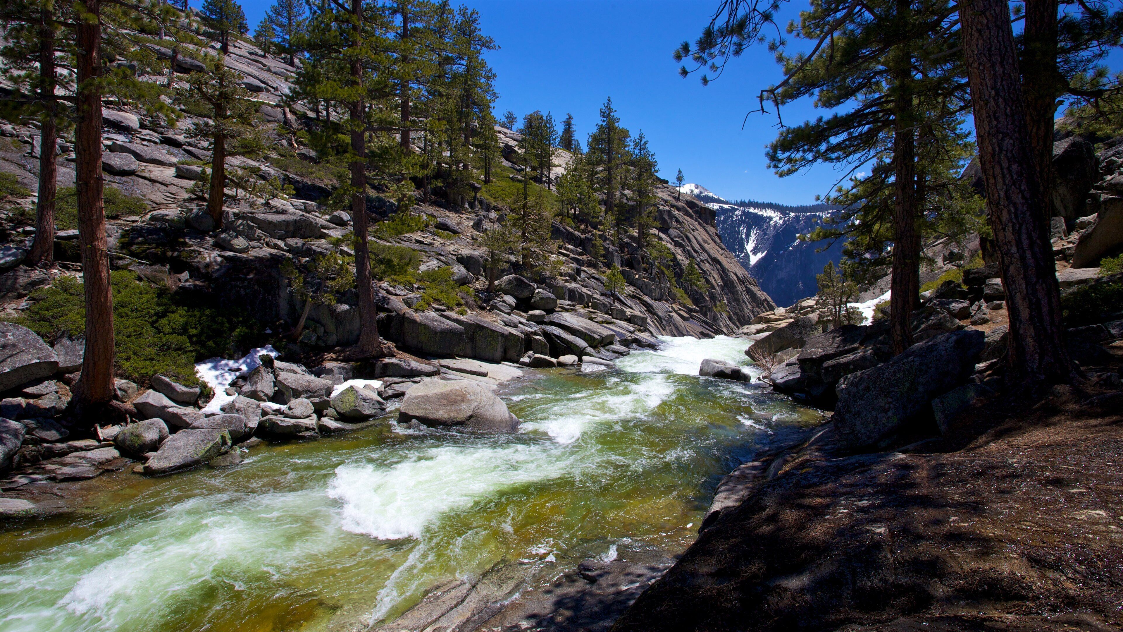 Yosemite Falls which includes rapids