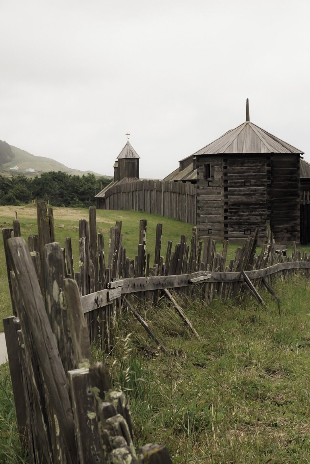 So, I was on a road down the coast, and really needed to use the restroom. I pulled in to the first place I saw. I didn’t make it to the restroom, but I did find this place. In the end, it turned out to be a happy accident.