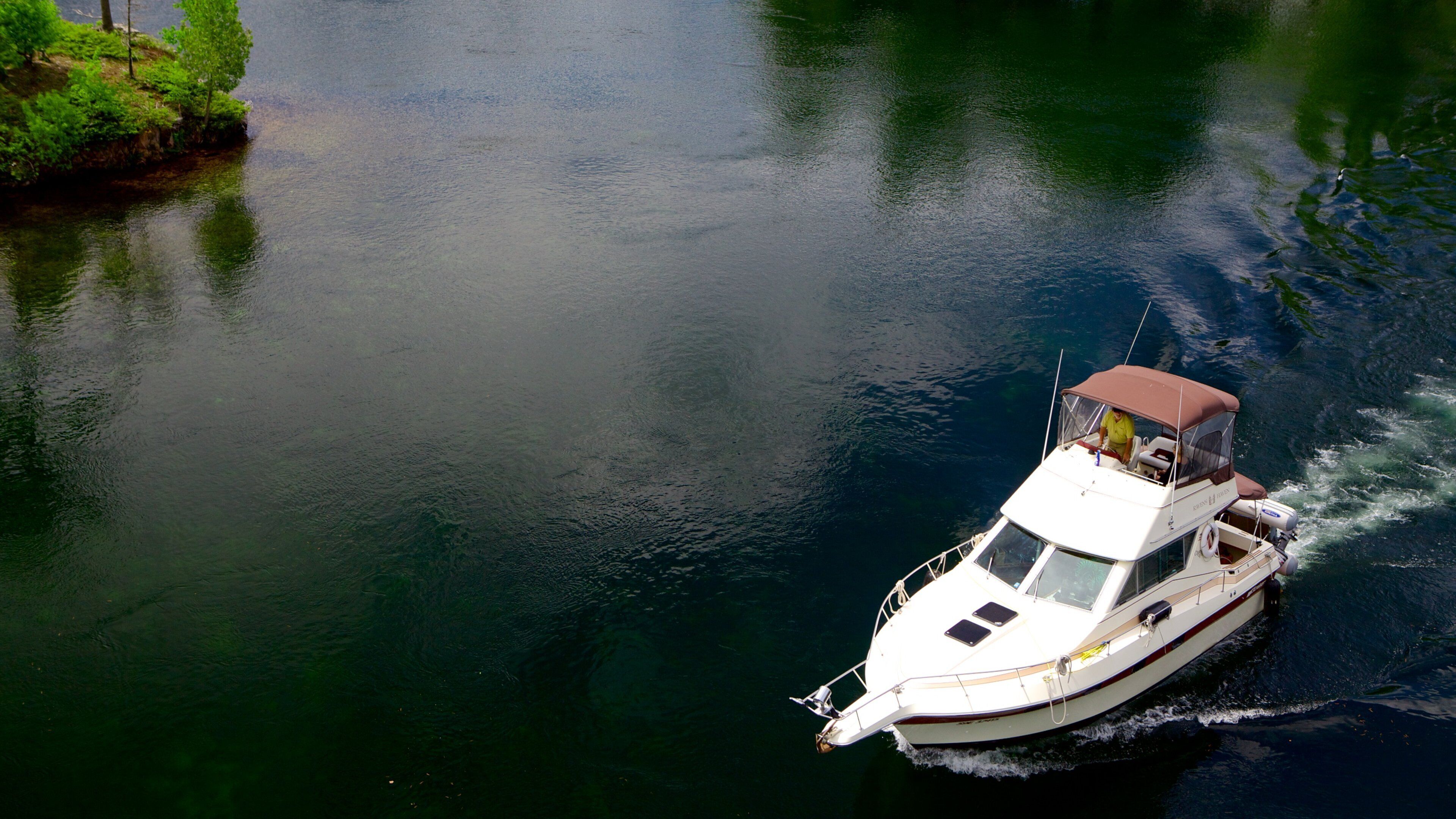 St. Lawrence Islands National Park showing a river or creek and boating