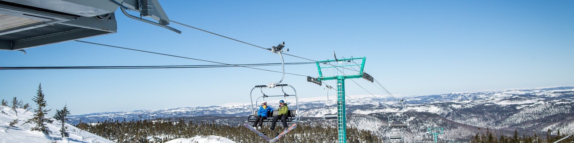 Marble Mountain caracterizando uma gôndola e neve