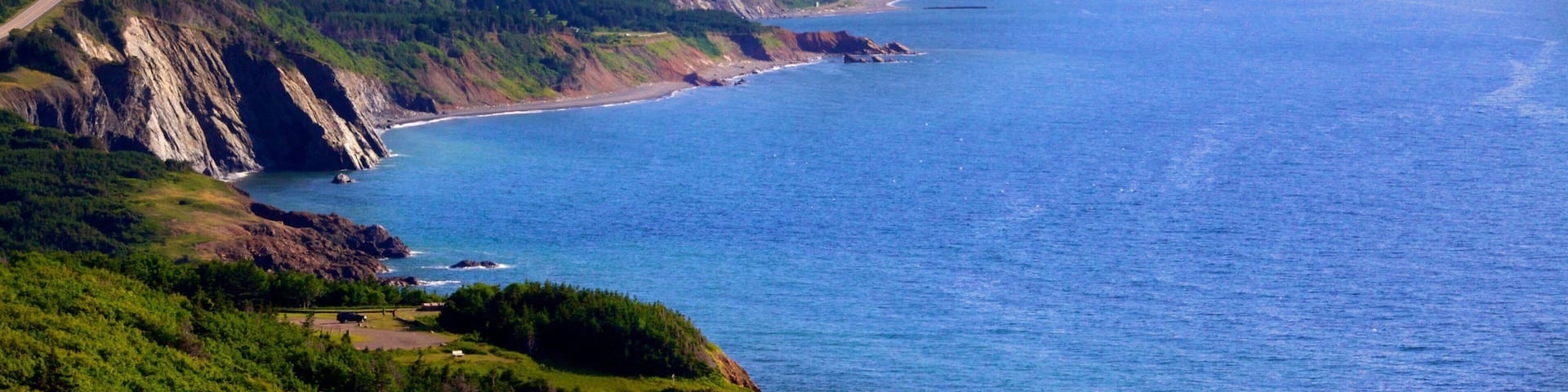 Cape Breton Highlands National Park welches beinhaltet schroffe Küste