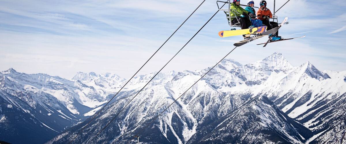Panorama Mountain Ski Area which includes mountains, a gondola and snow