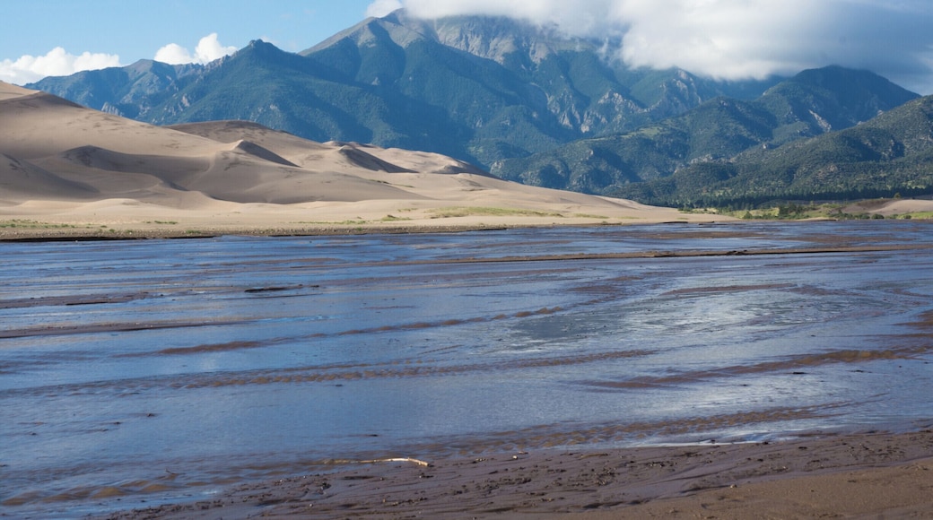 Great Sand Dunes National park right after the storms let up and revealed a wonderful evening sky.
#NationalPark
www.adventeurs.com