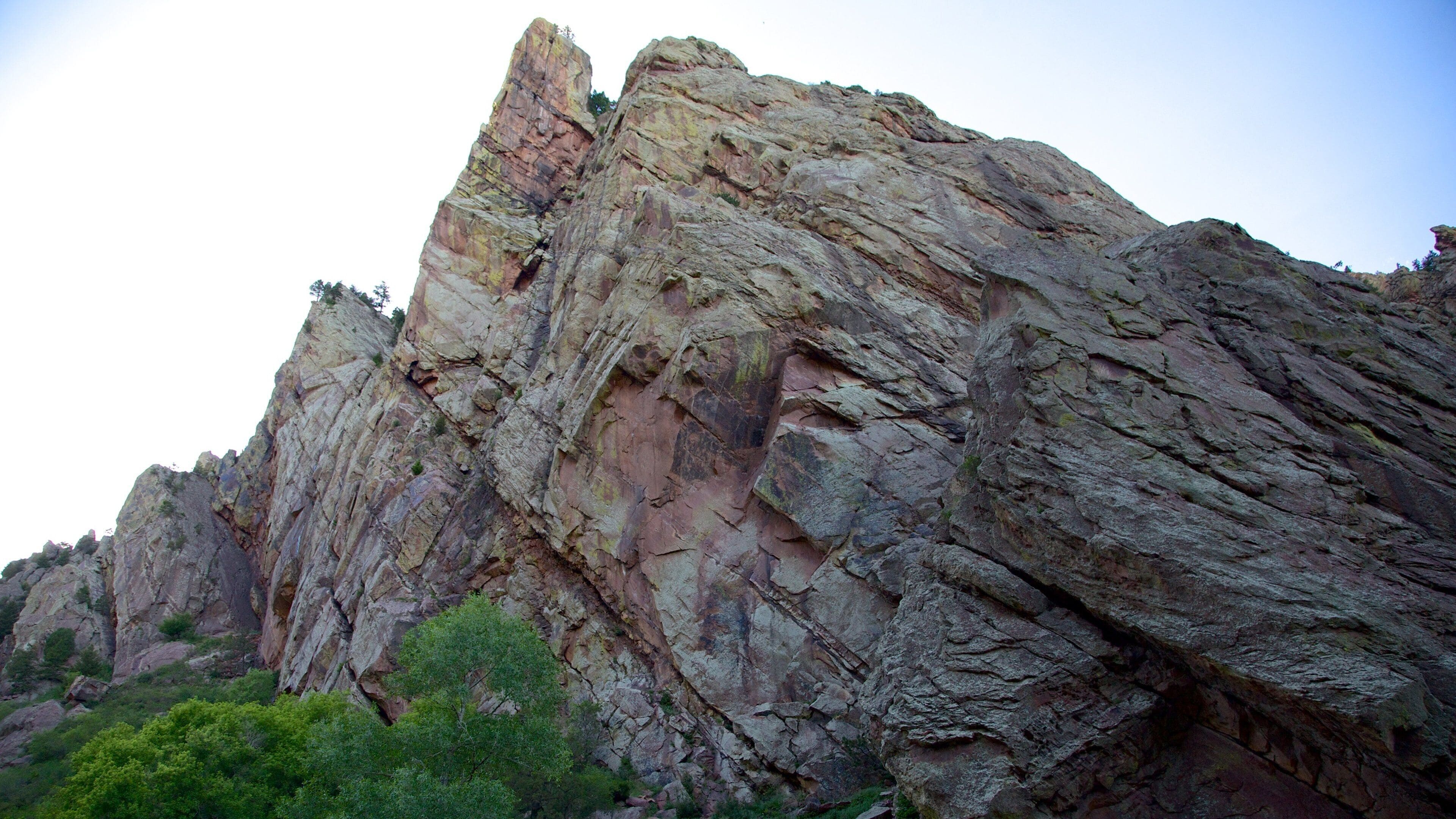 Eldorado Canyon State Park showing mountains