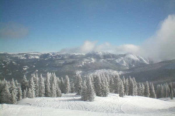 Snowboarding in Southern Colorado