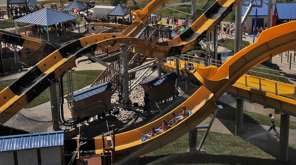 Water World which includes a waterpark