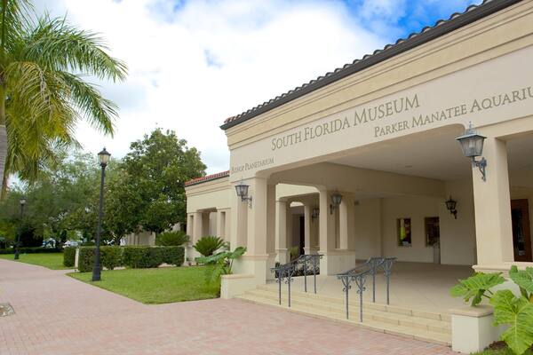South Florida Museum showing signage