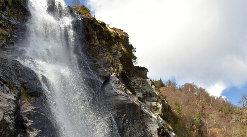 Powerscourt Waterfall
is a waterfall on the river Dargle near Enniskerry, County Wicklow, in Ireland, located in a valley surrounded by Djouce Mountain and the Great Sugar Loaf. At a height of 121 metres (397 ft), it is the highest waterfall in Ireland. The waterfall and surrounding valley are owned by the Powerscourt Estate.
