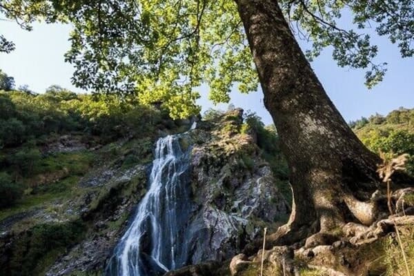 Powerscourt Waterfall is the highest waterfall in Ireland at 121m. It is only a short distance from the car park with only a small amount of walking trails.
Shot at 11mm on a Nikon crop sensor.
#BvSIreland