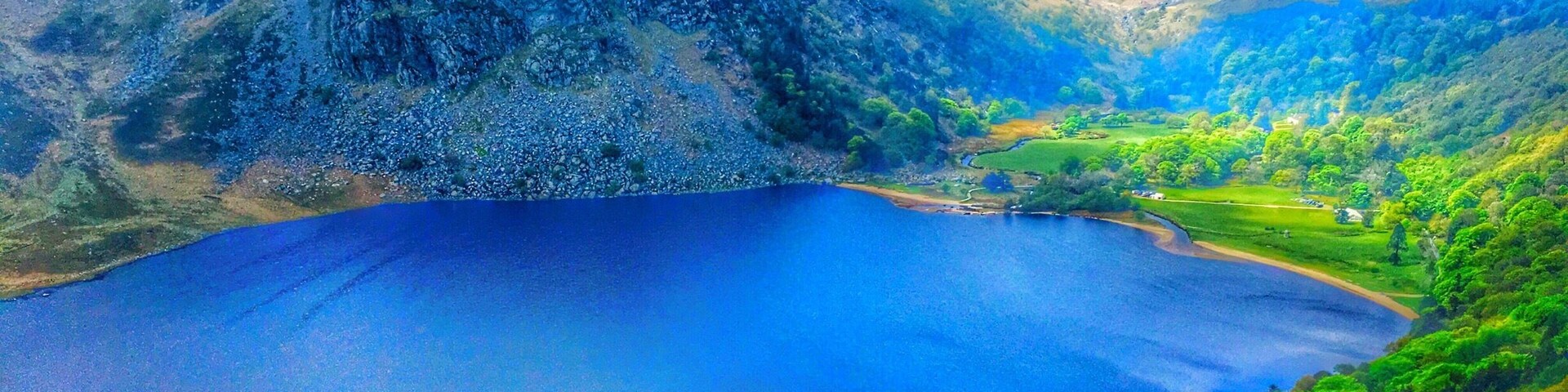 Before the Ireland trip, i saw a nice picture of the Lough Tay on Trover and then added it to my bucket list. Thus, we had a chance to see this beauty.
I hope it will lead to another discovery for someone else, too. (:
#hiking