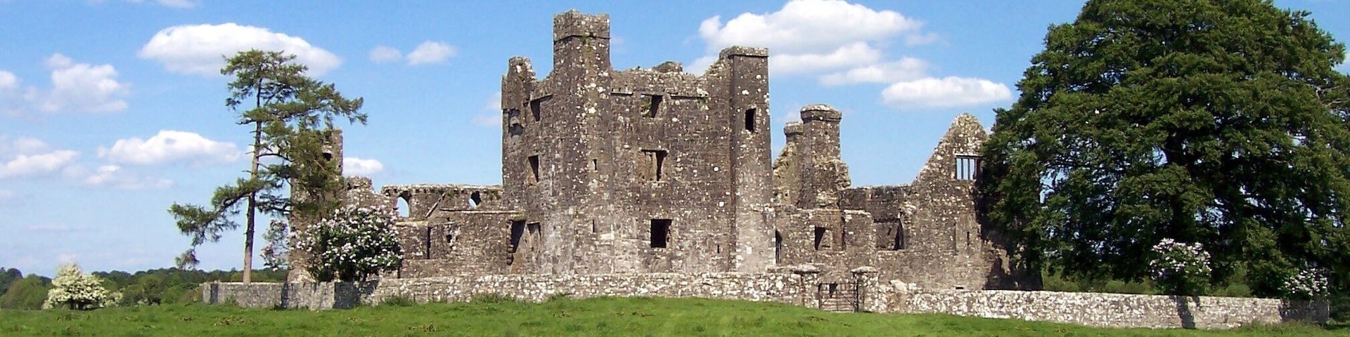 Bective Abbey on the banks of the River Boyne was a Cistercian Abbey founded in 1147.
What we found so interesting about this historic site was that it was not only free to enter but that we were free to wander around unrestricted.