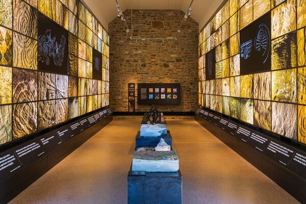 Knowth showing interior views