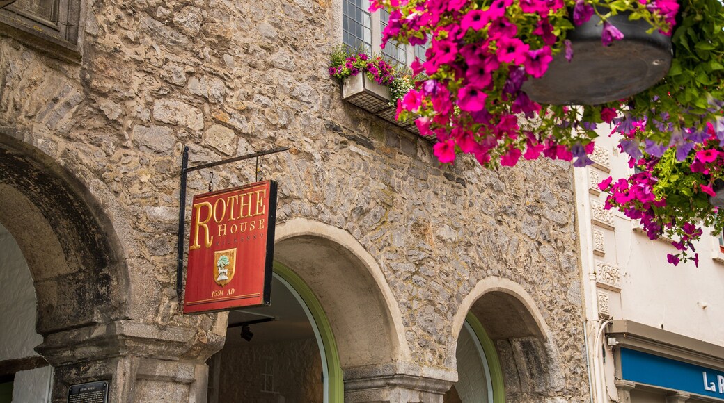 Rothe House featuring signage