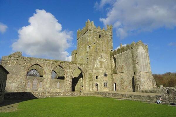 Not only is the abbey awesome to explore but wonderful grounds and gardens to explore too - I wish I had more time there.