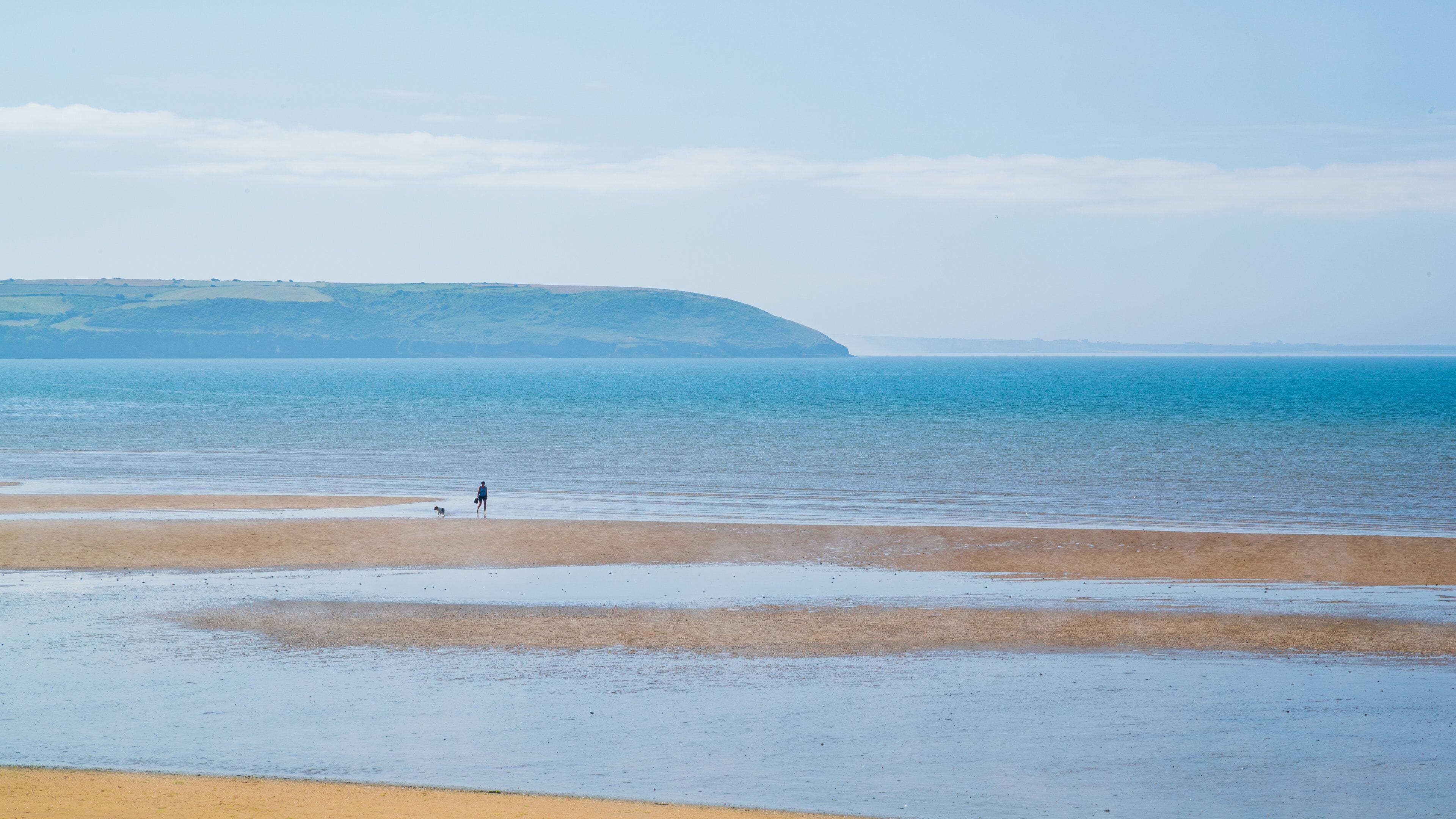 Duncannon Beach showing general coastal views