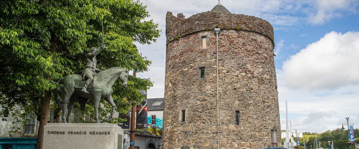 Reginald\'s Tower showing a statue or sculpture and heritage elements