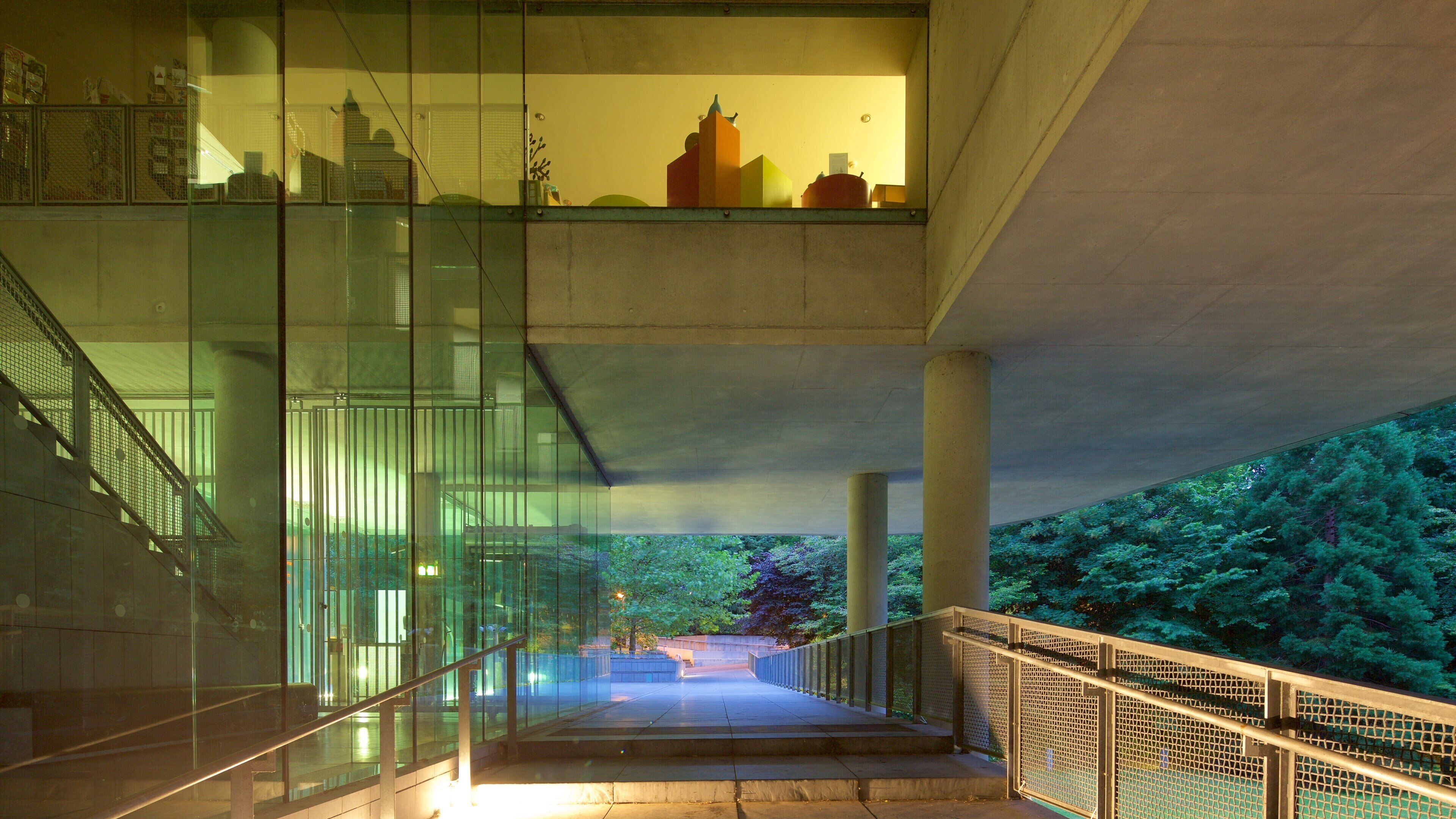 Glucksman Gallery which includes modern architecture