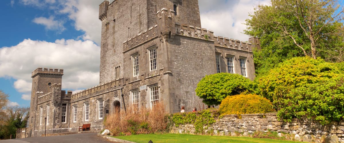 Knappogue Castle in Co. Clare - Ireland