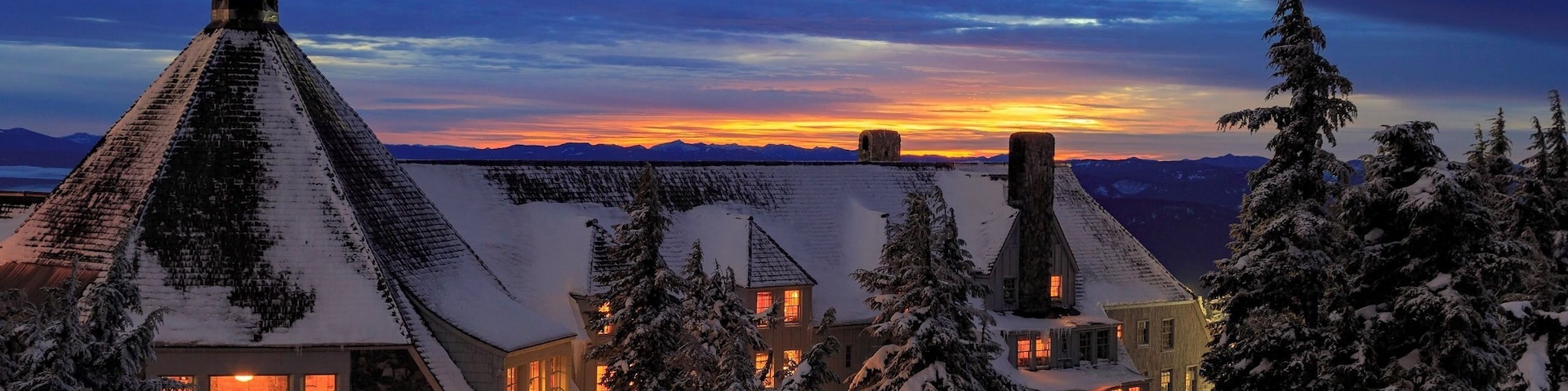 Timberline Lodge in a cold January twilight. Looks so cozy in there with the warm, crackling fires. I froze my butt off getting this shot, but I still would not have had it any other way. #adventure #oregon #lodge #pnw #mthood