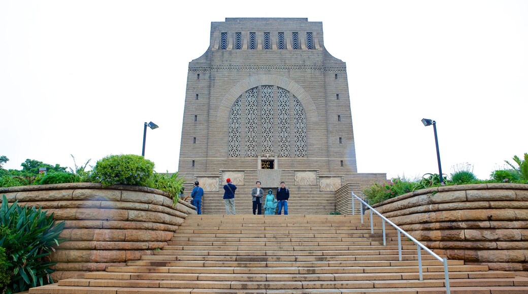 Voortrekker Monument som inkluderar ett monument