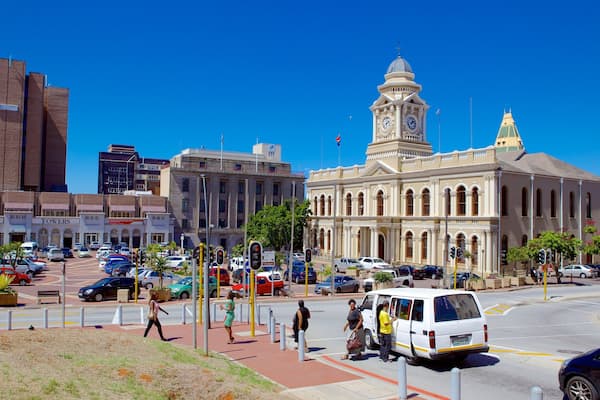 Place du marché qui includes patrimoine architectural, ville et square ou place