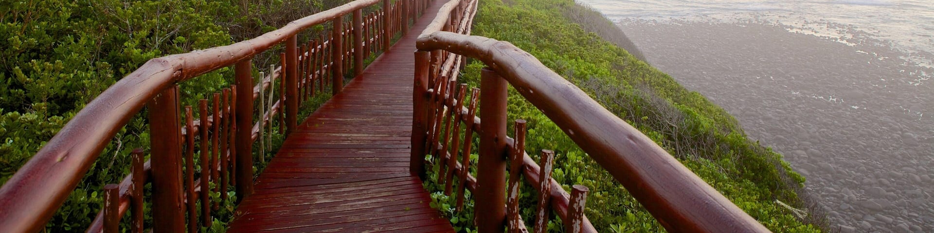 Nahoon Beach which includes general coastal views