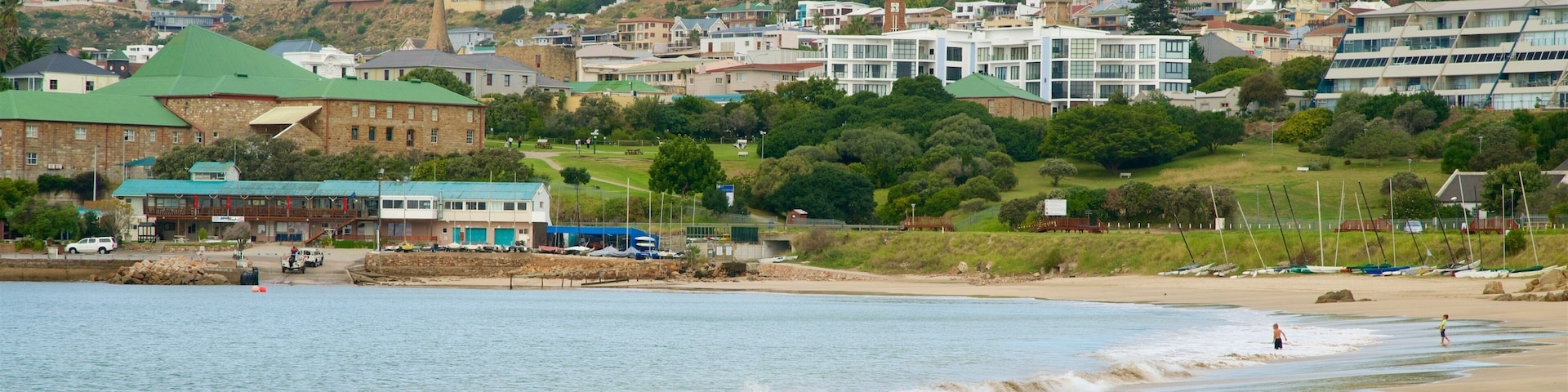 Santos Beach das einen Strand, Schwimmen und KĂŒstenort