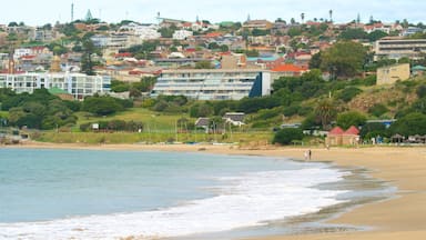 Santos Beach som viser kyst, landskap og strand